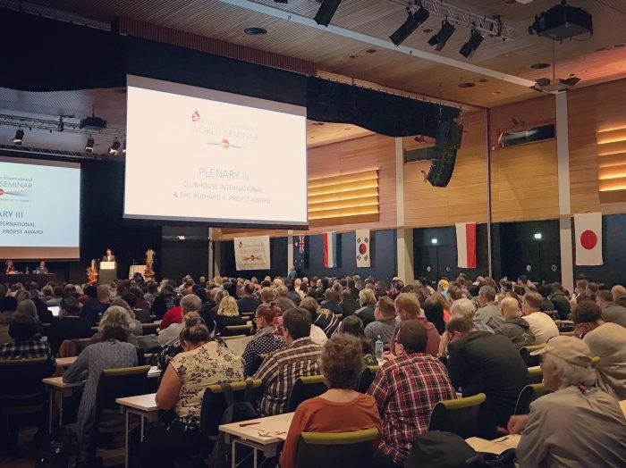 Klubitalojen maailmankonferenssi Lillestrømissä, Norjassa keräsi paljon ihmisiä ympäri maailman.